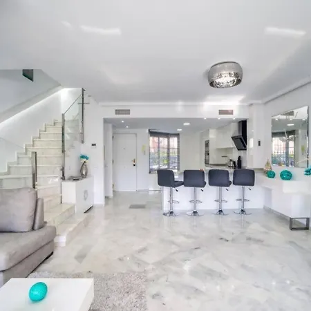 Luxury With Games & Sea Views Сasa de vacaciones