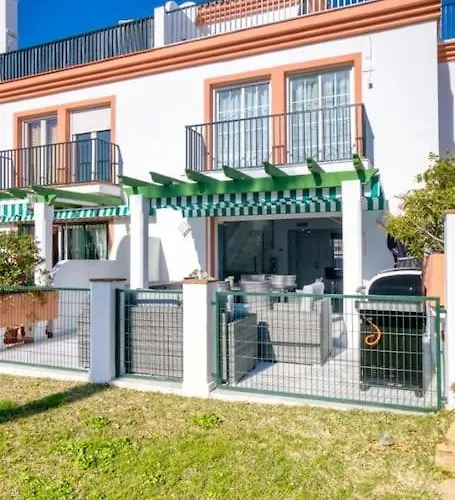 Luxury With Games & Sea Views