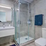 Luxury With Games & Sea Views *